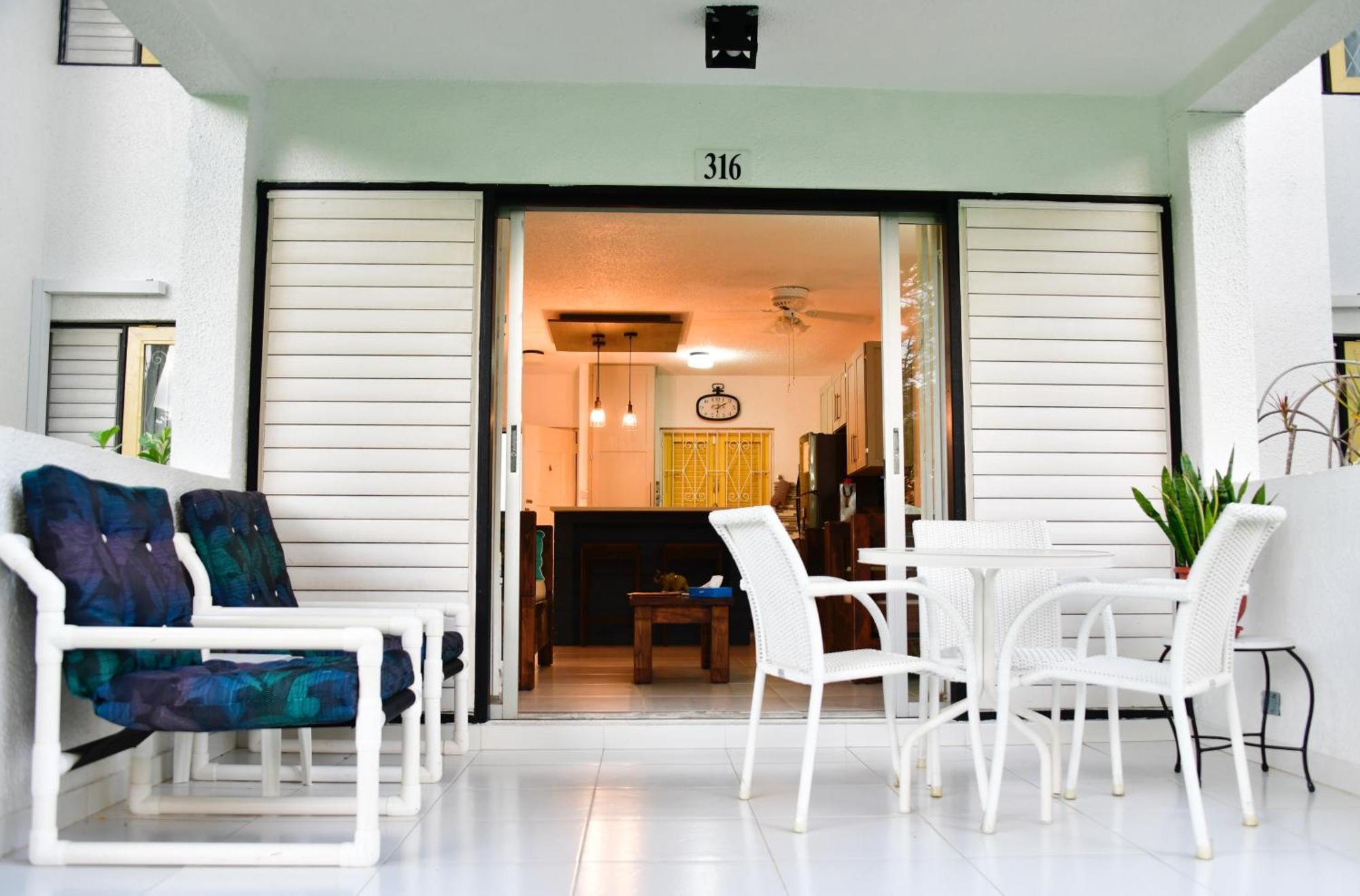 316 Moonshine Apartment Bridgetown Luaran gambar